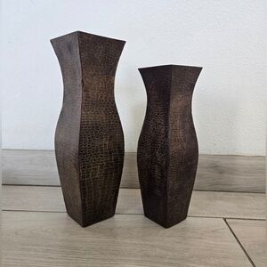 Set of 2 Decorative Textured Metal Vases – Modern Rustic Bronze